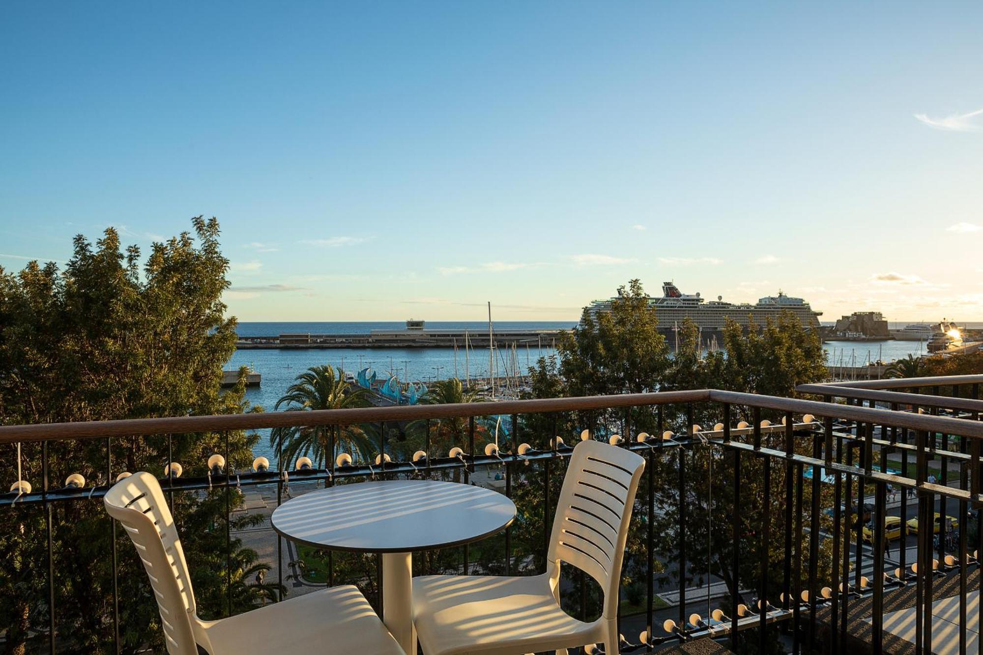 King David Suites By Madeira Sun Travel Funchal  Exterior photo