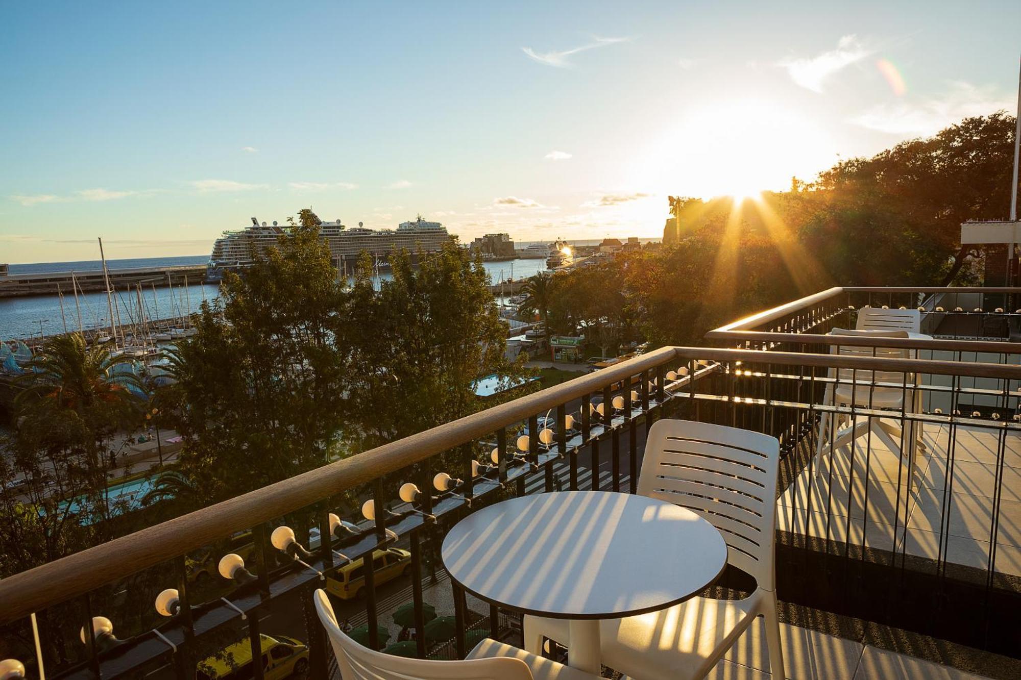King David Suites By Madeira Sun Travel Funchal  Exterior photo